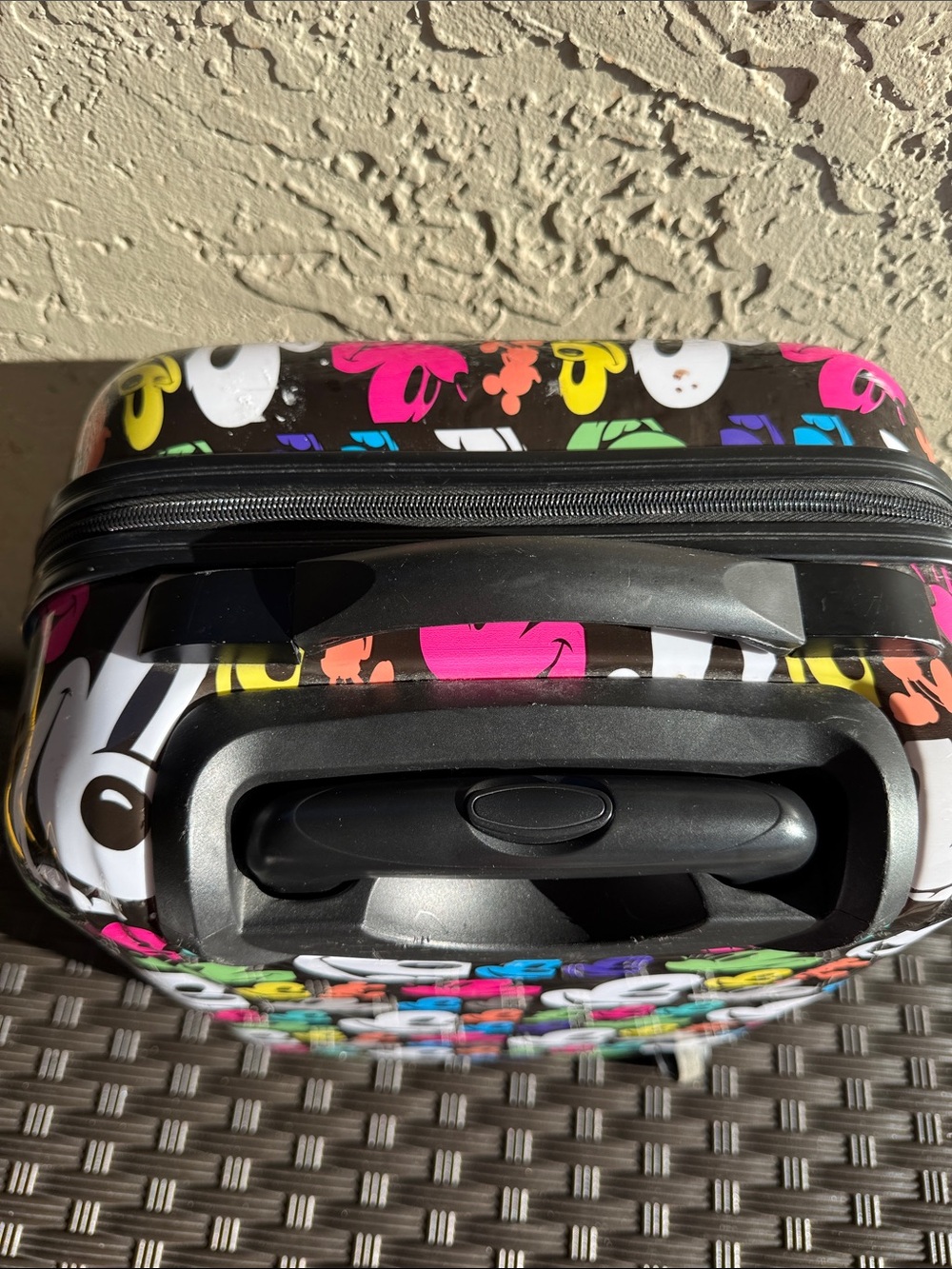Disney Parks Mickey Mouse Pop Art Luggage 20" Hardcover Suitcase Spinner - Picture 10 of 15